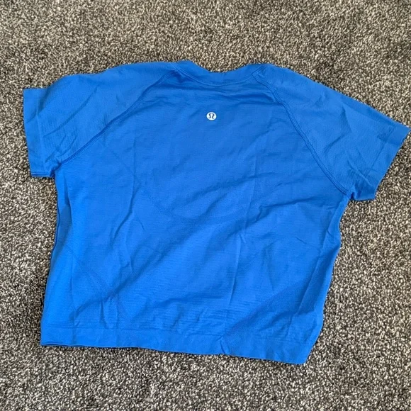 Aero blue swiftly tech cropped tee - Picture 2 of 2
